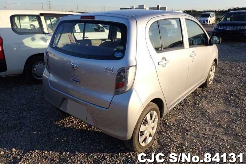 Daihatsu mira 2016